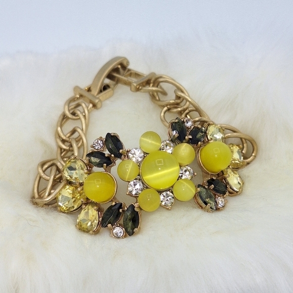 Banana Republic Gold Tone Jeweled Link Bracelet - Picture 2 of 15